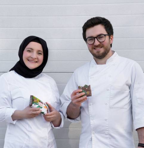 4fcda2b8-96fc-4be9-931b-37fba69385bd (1)